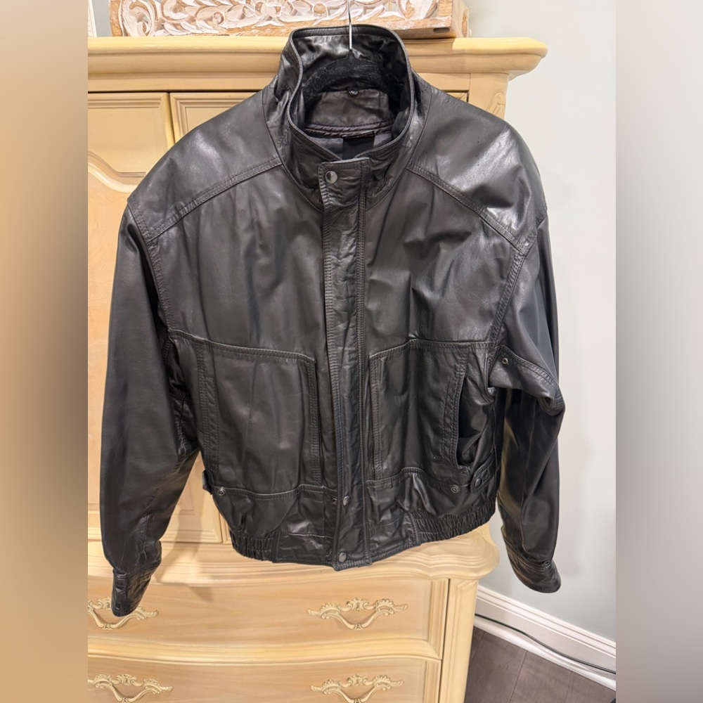 Vintage Men's Black Leather Jacket
